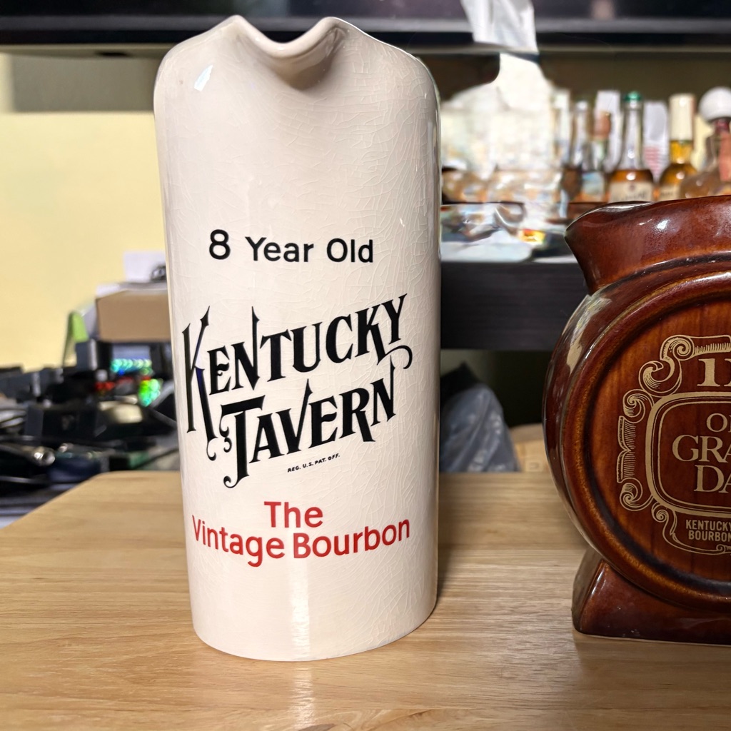 Vintage Kentucky Tavern Jug Vintage Kentucky Tavern Jug